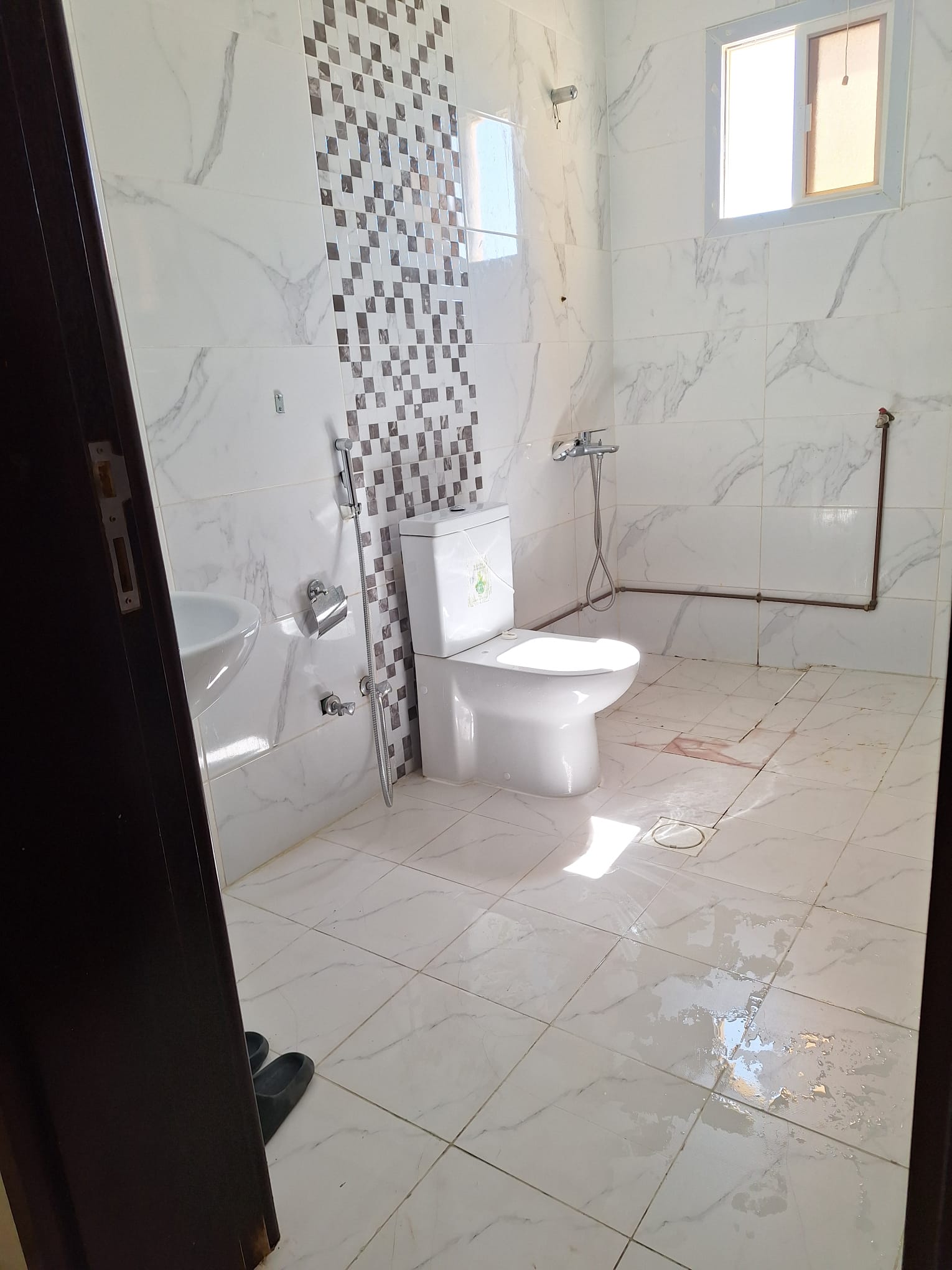 STUDIO unit 101 - interior view 2