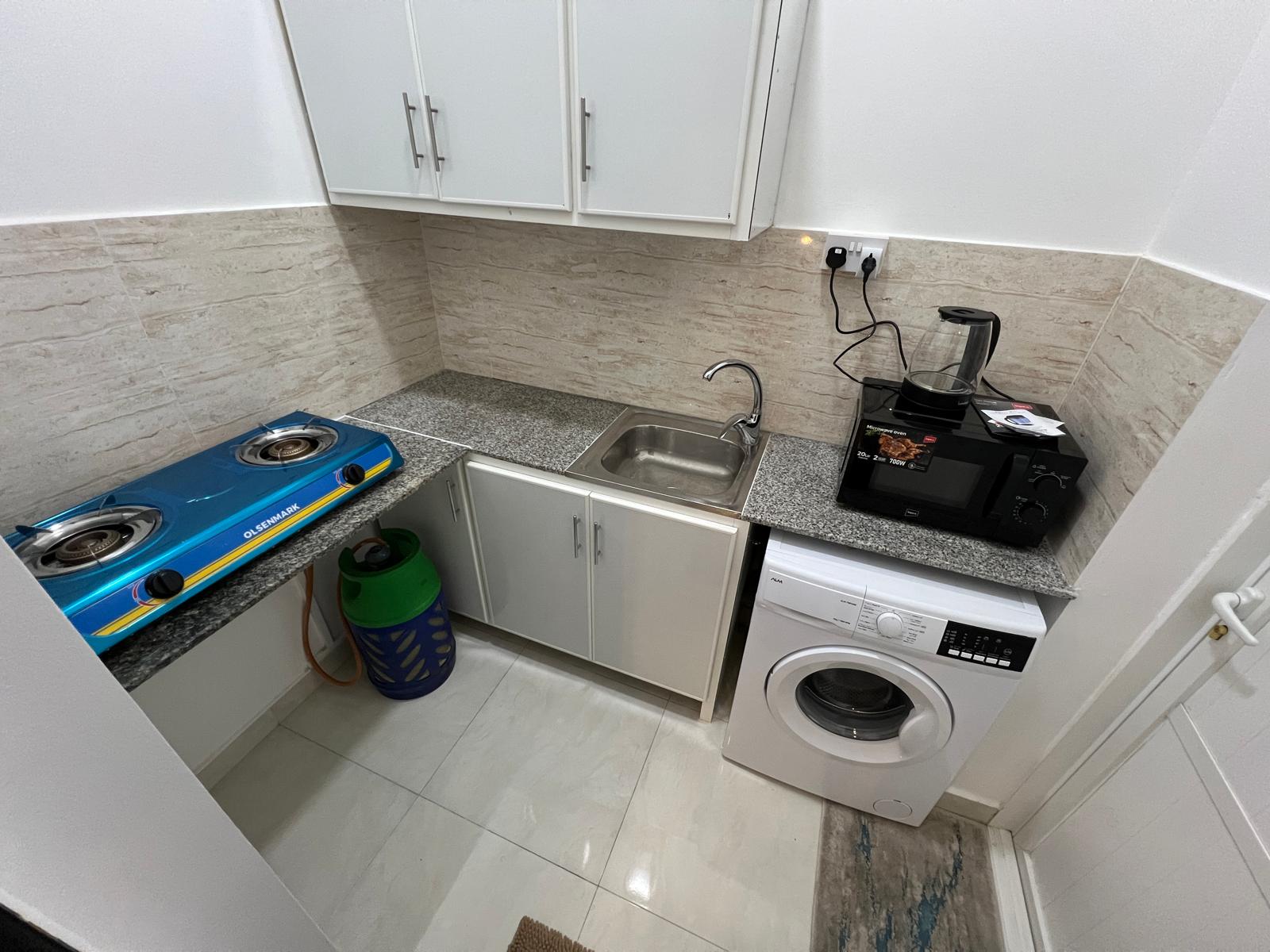 STUDIO unit 101 - interior view 2