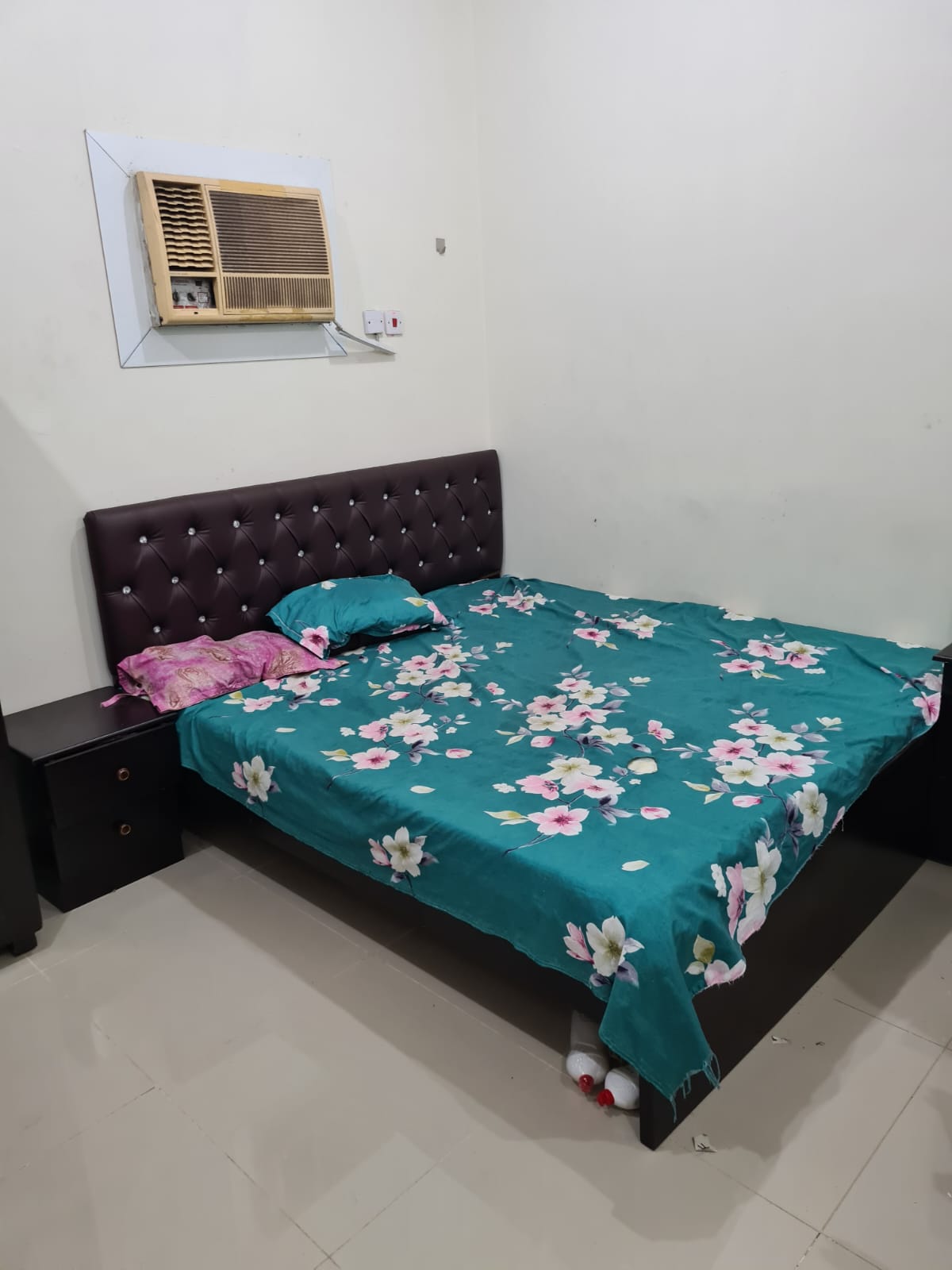 STUDIO unit 101 - interior view 1