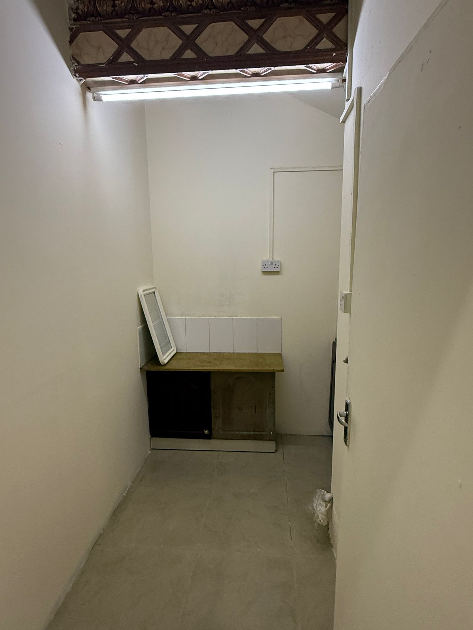 STUDIO unit 102 - interior view 1