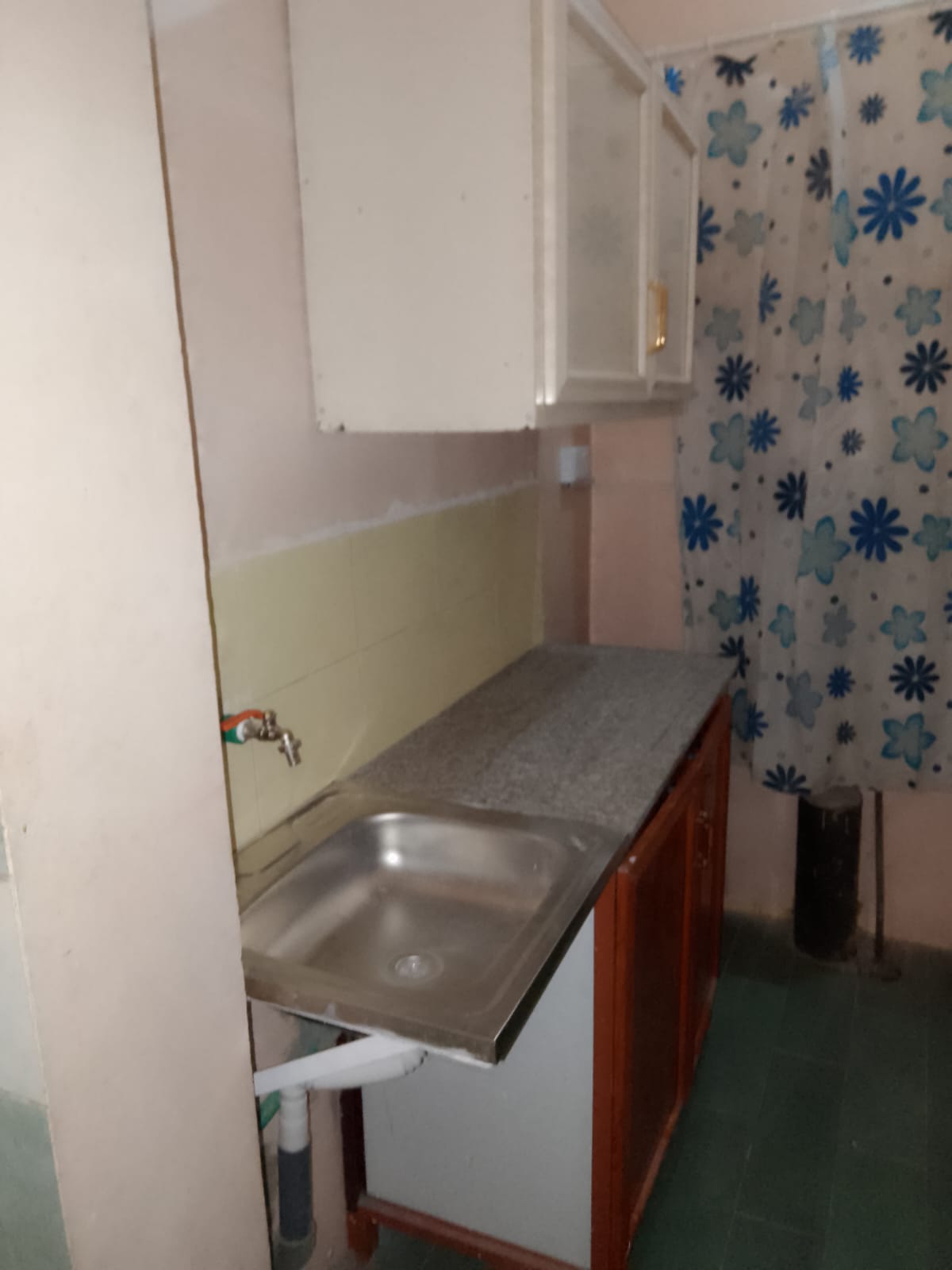 SINGLE_ROOM unit 101 - interior view 1