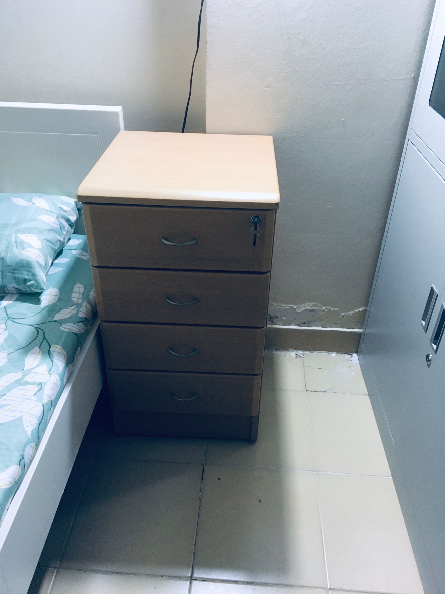 BACHLOR_BEDSPACE unit 102 - interior view 2