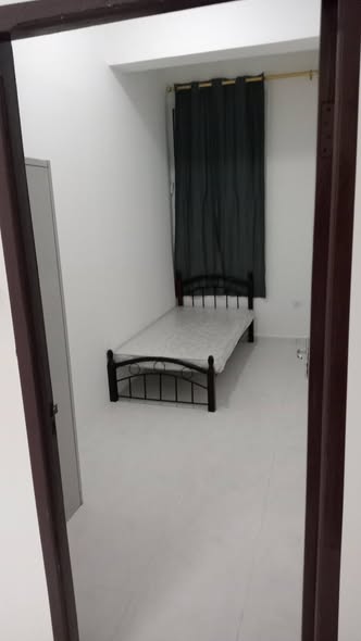 Partition for rent in Al Mansoura