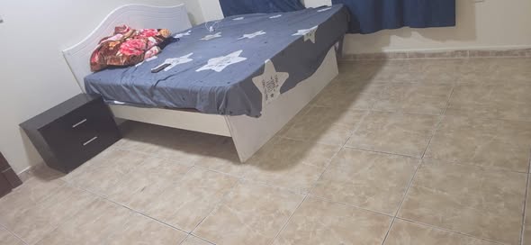 Male Bedspace for rent in Al Muntazah