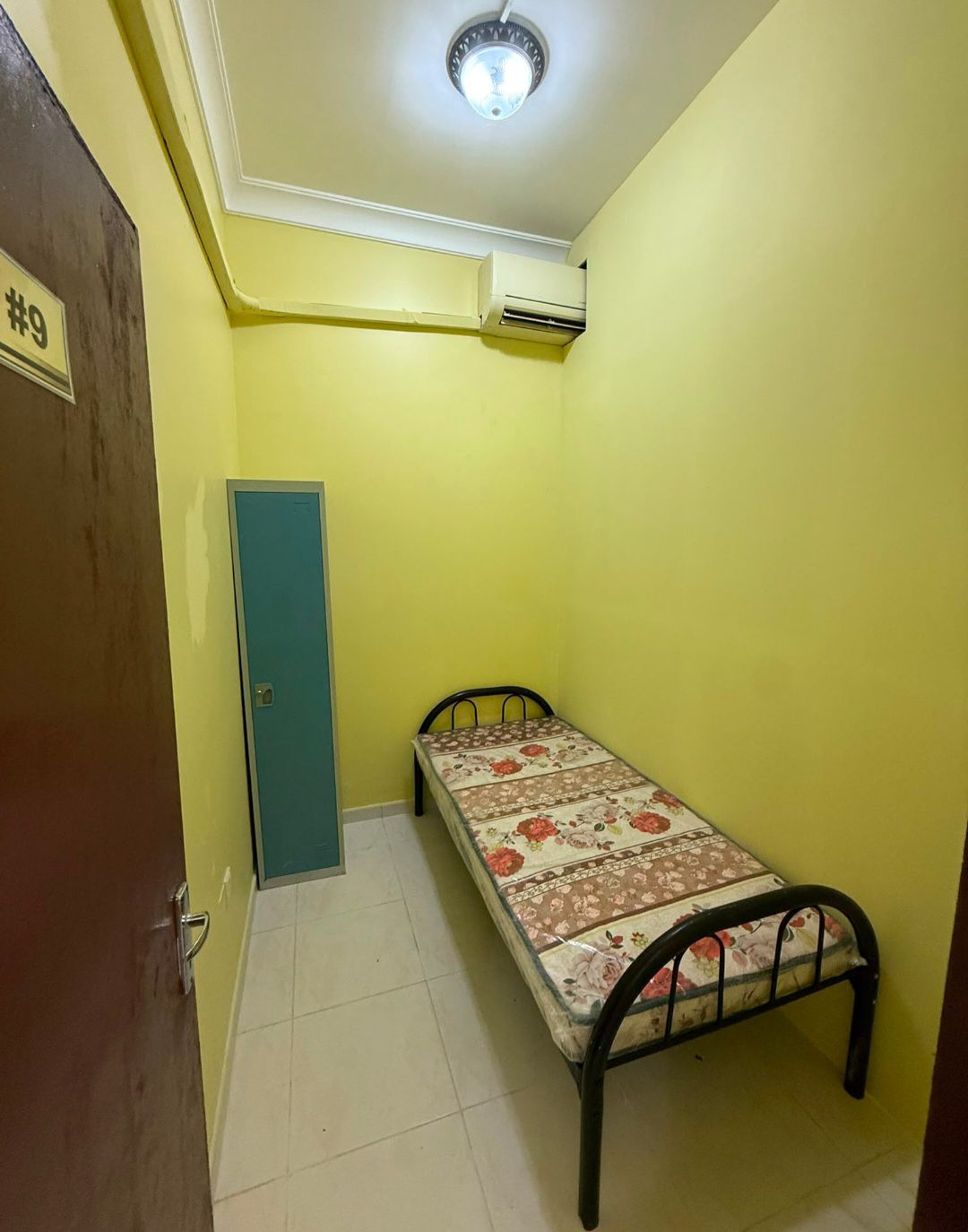 Partition for rent in Al Mansoura