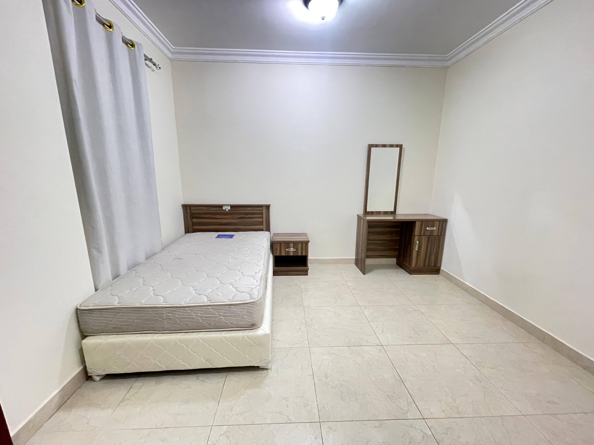 PARTITION unit for rent in Qatar