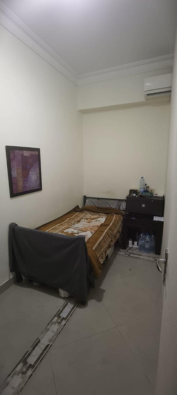 Partition for rent in Al Mansoura