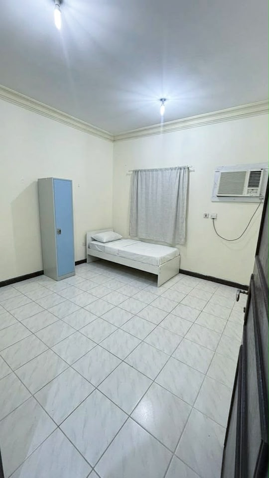 Partition for rent in Al Sadd