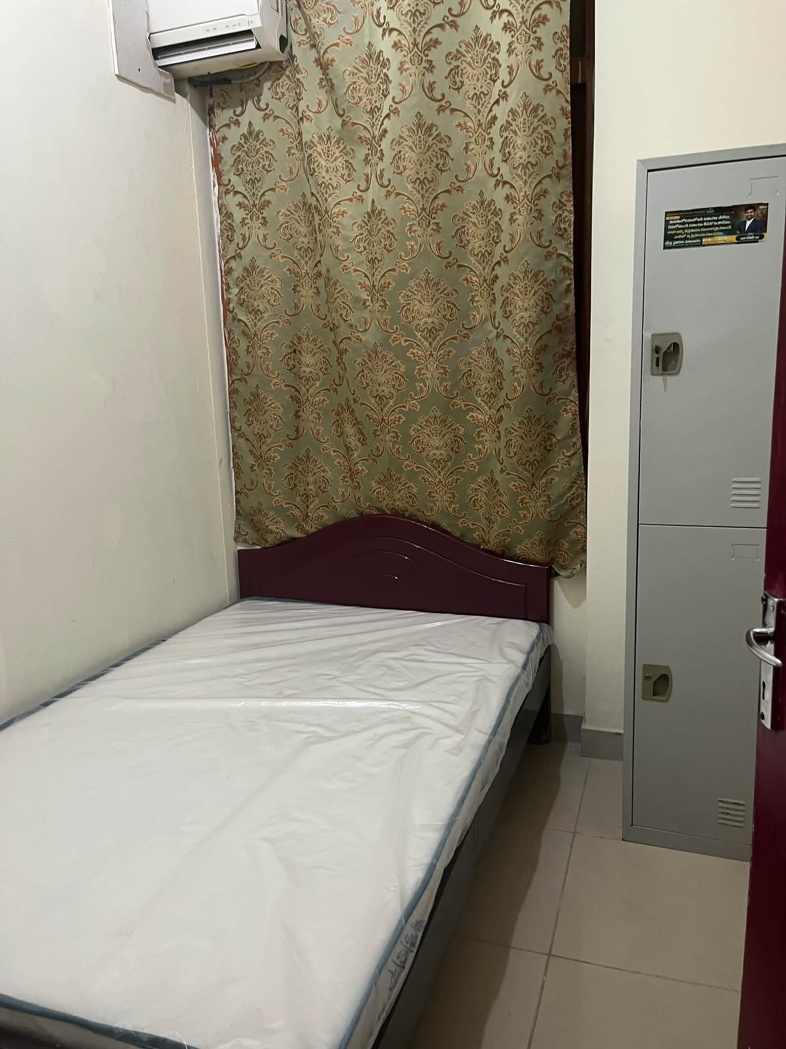 ROOM unit for rent in Qatar