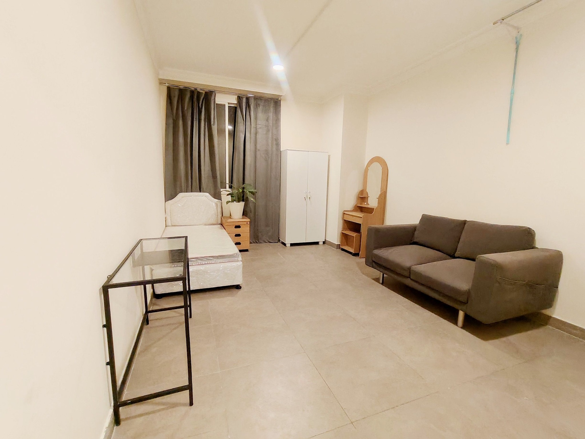 ROOM unit for rent in Qatar