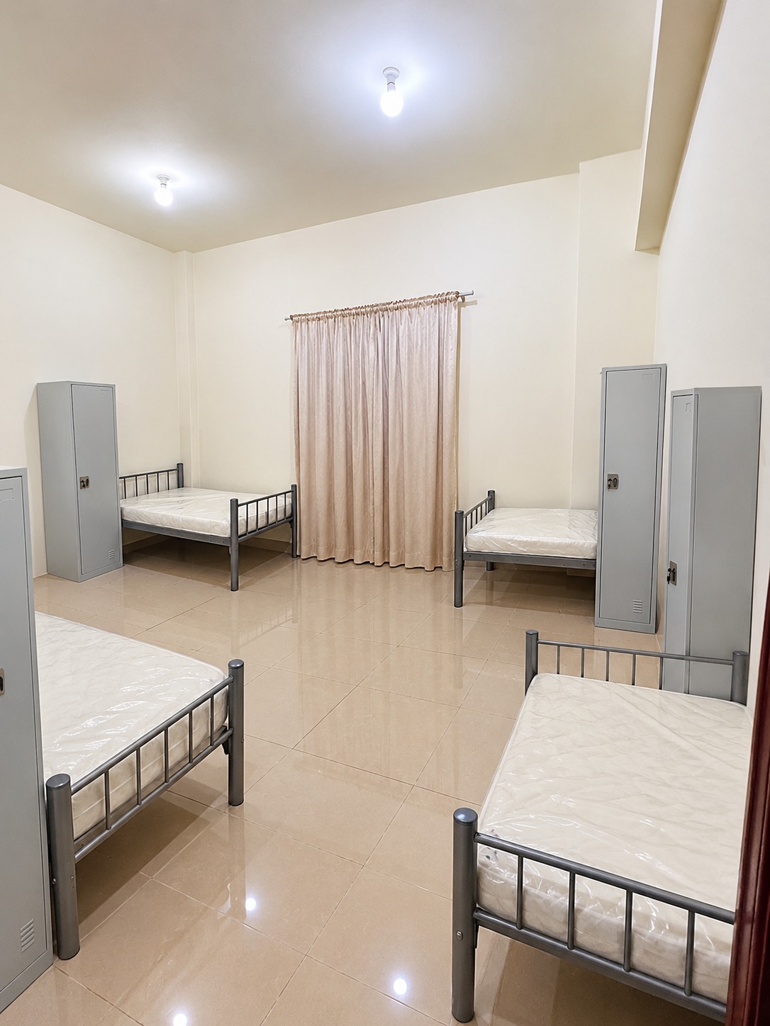 FEMALE_BEDSPACE unit for rent in Qatar