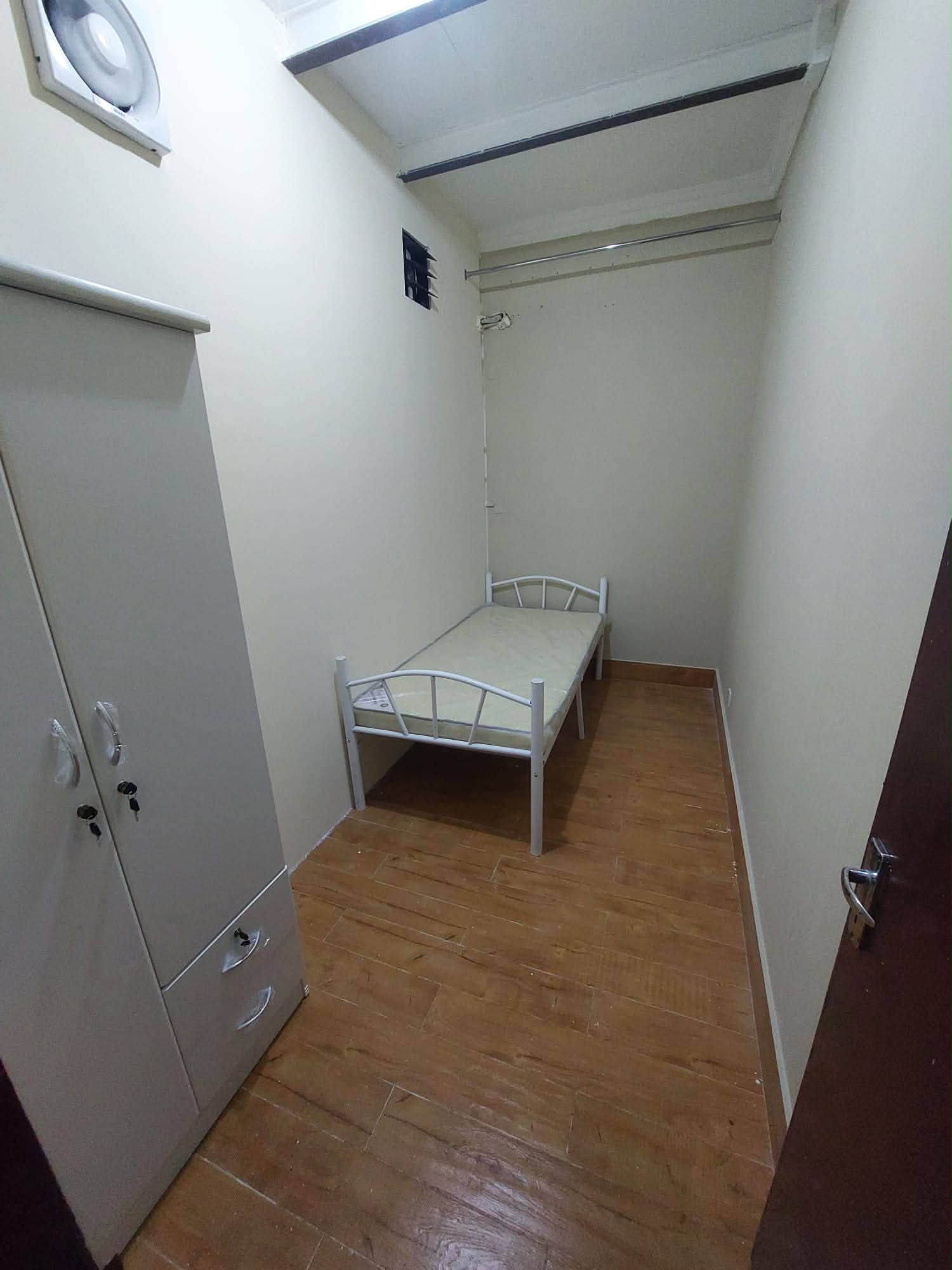 ROOM unit for rent in Qatar