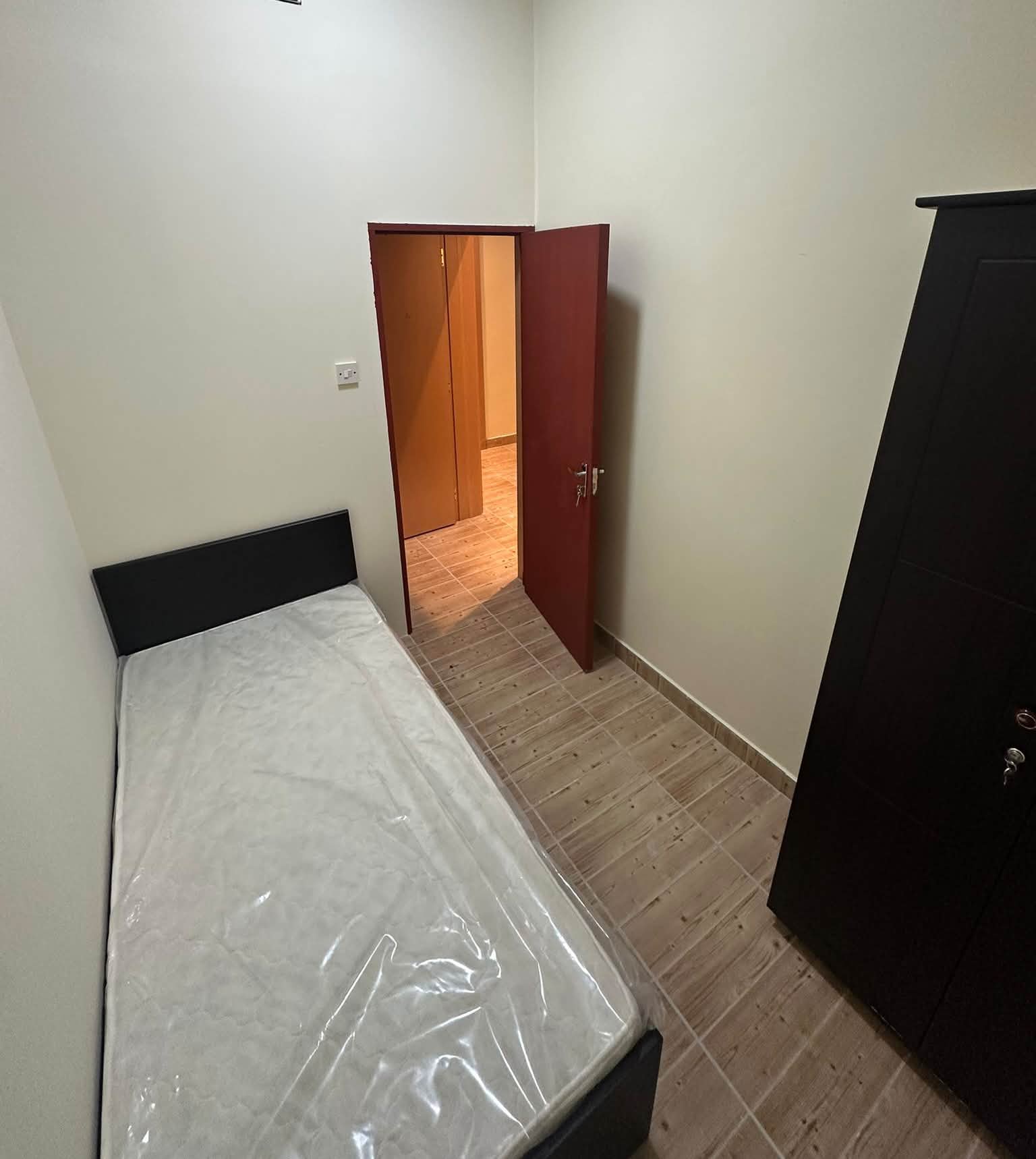 PARTITION unit for rent in Qatar