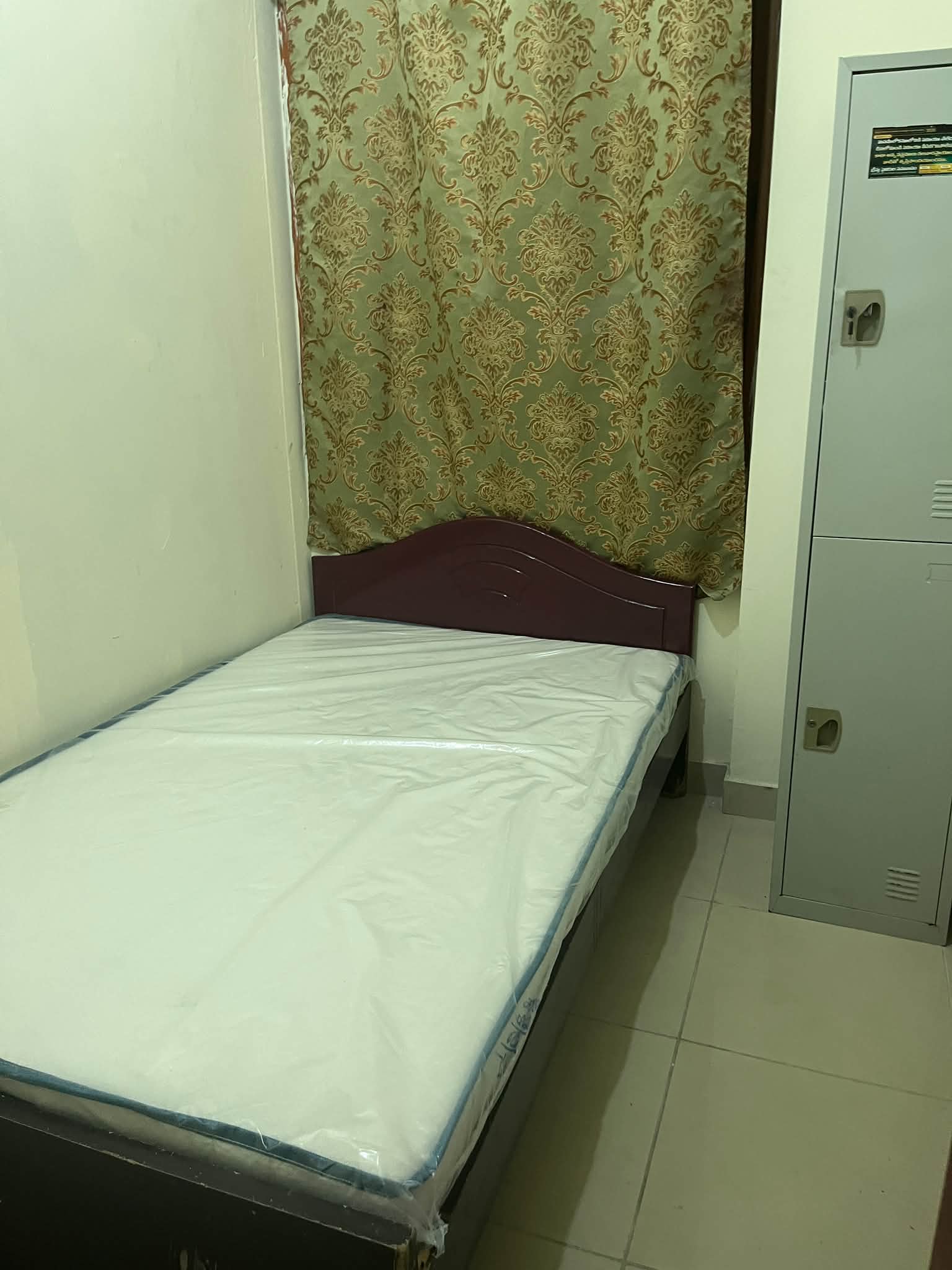 ROOM unit for rent in Qatar