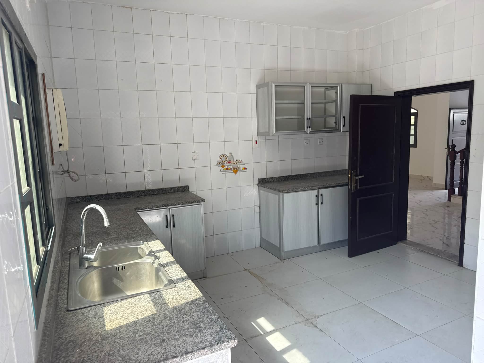 ROOM unit for rent in Qatar