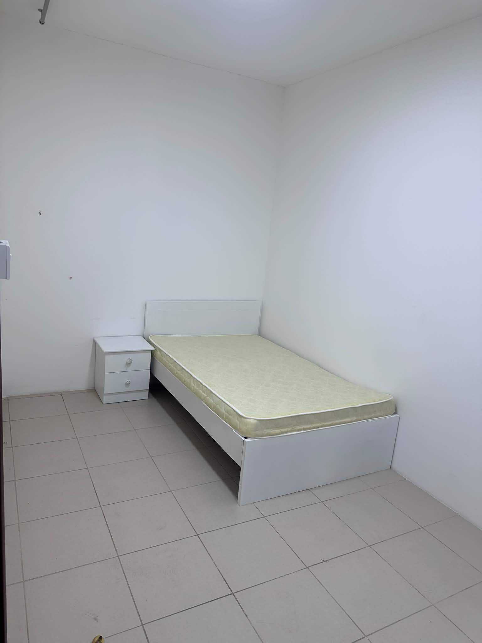 PARTITION unit for rent in Qatar