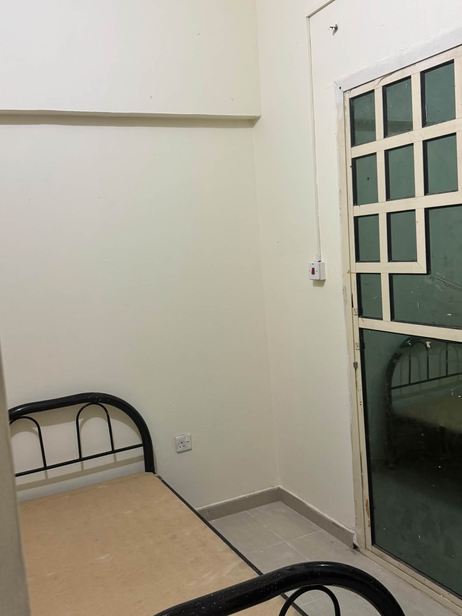 ROOM unit for rent in Qatar