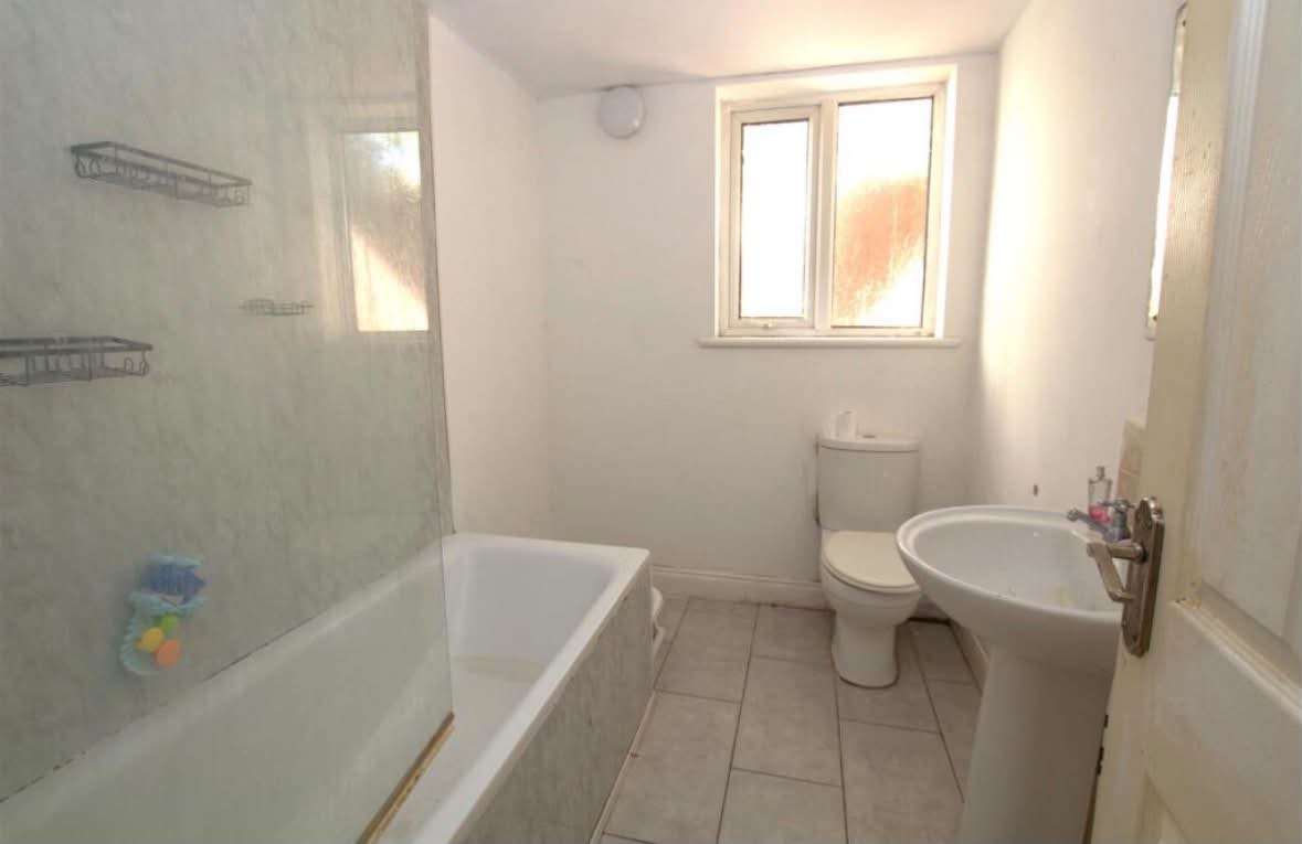 1 BHK for rent in Al Aziziya