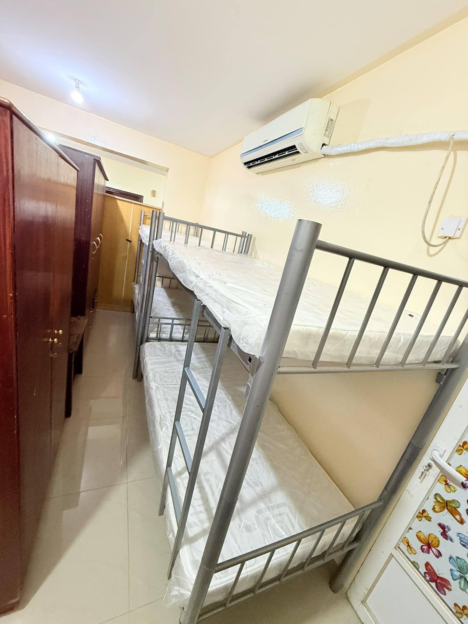 EXEC_BEDSPACE unit for rent in Qatar